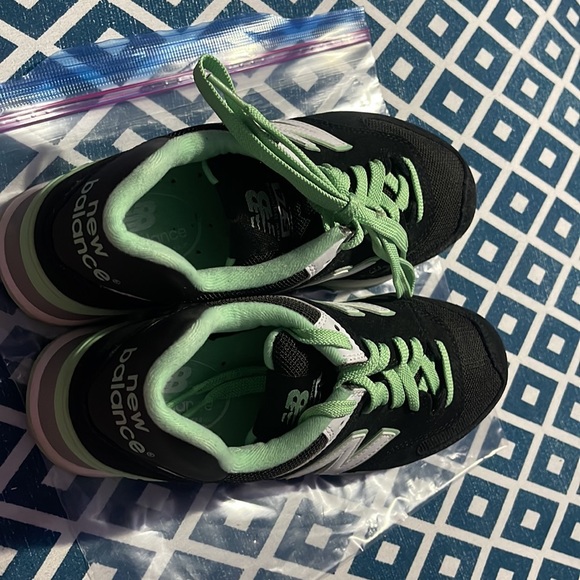 Used twice New Balance WL574CPC in black/with green trim - Picture 2 of 6